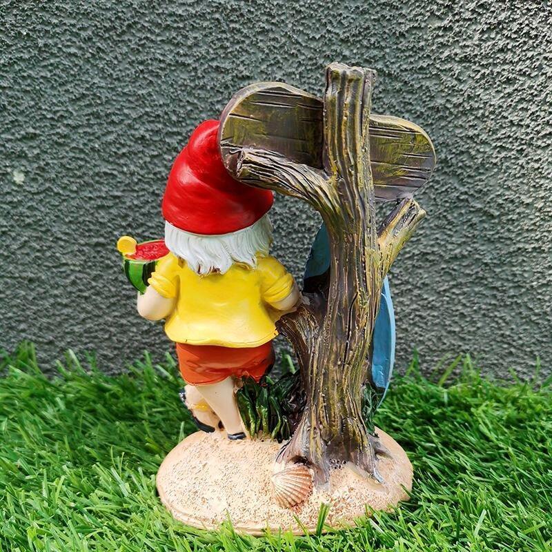 BowLift | Resin Gnome Statue Ornament