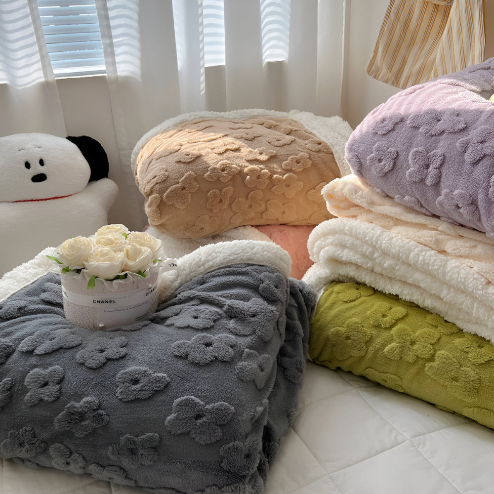 BowLift | Cloud Flower Snuggle Blanket