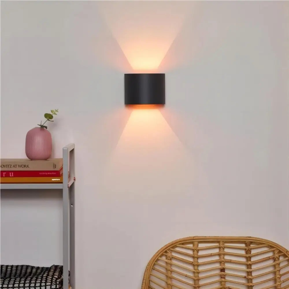 BowLift | CubeLuxe - Modern Wall Lamp