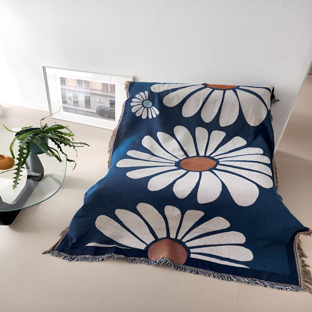 BowLift | Cozy Daisy Woven Throw