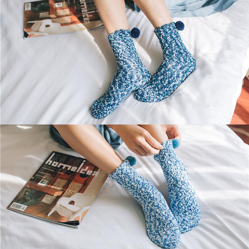 BowLift | Coral Fleece Cupcake Socks