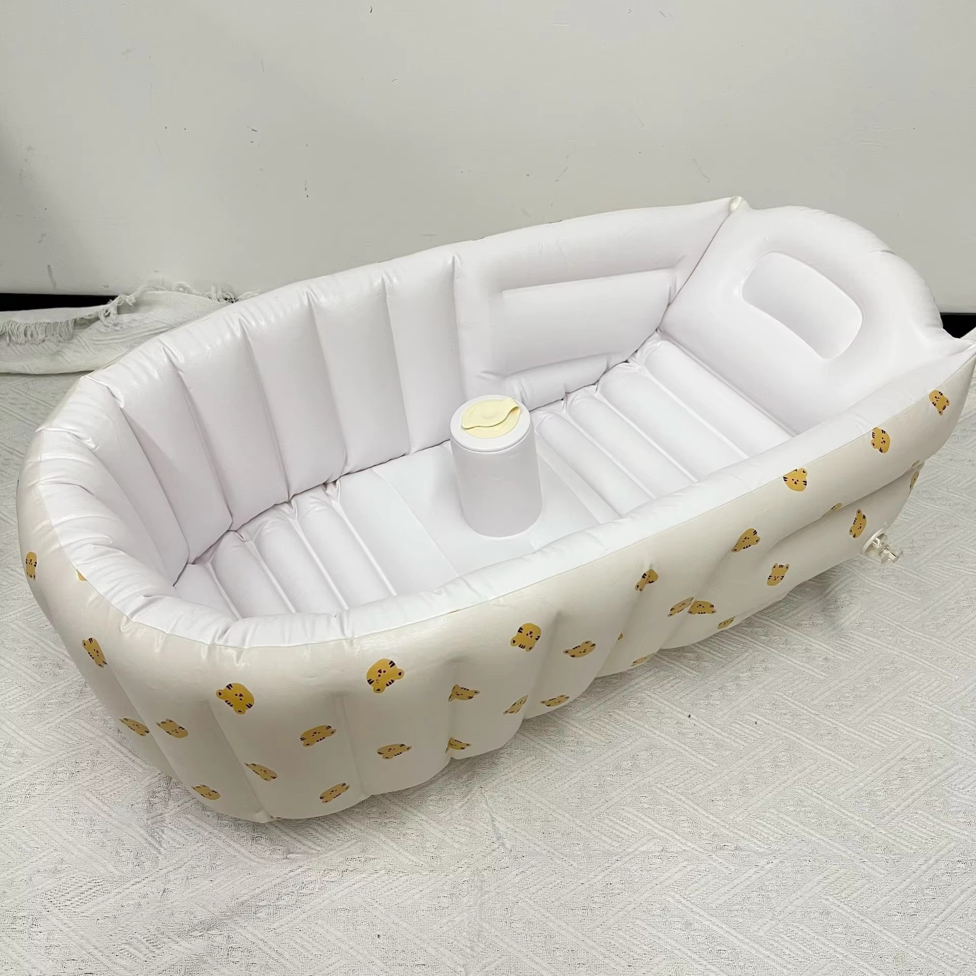 BowLift | Inflatable Baby Bathtub and Toddler Chair with Air Pump and Back Support