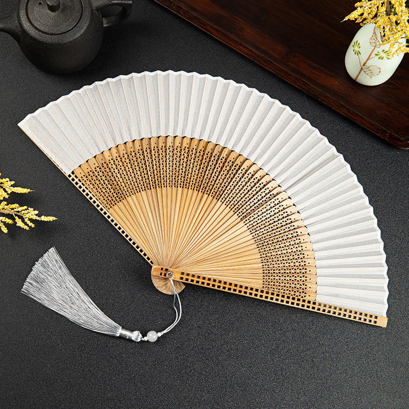 BowLift | Hand fan made of bamboo silk