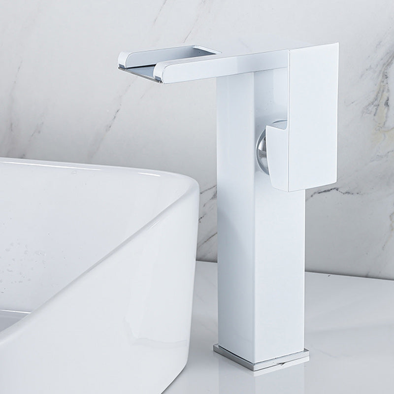 BowLift | Contemporary Sink Faucet Solid Color Low Arc Bathroom Sink Faucet