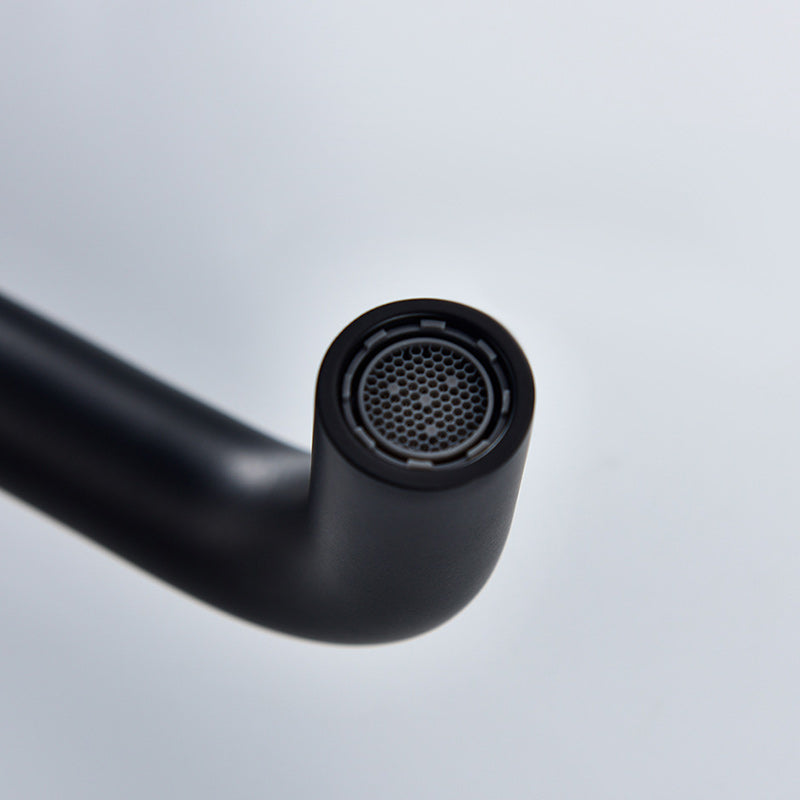 BowLift | 3 holes faucet 2 cross handle wall-mounted faucet for the bathroom