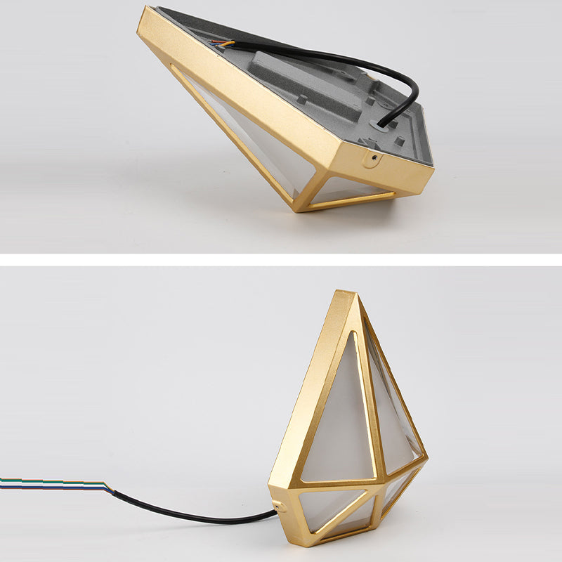 BowLift | Energy-saving light that will illuminate your garden for many years