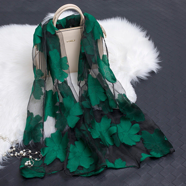 BowLift | Silk scarf with cut flowers hollow motif