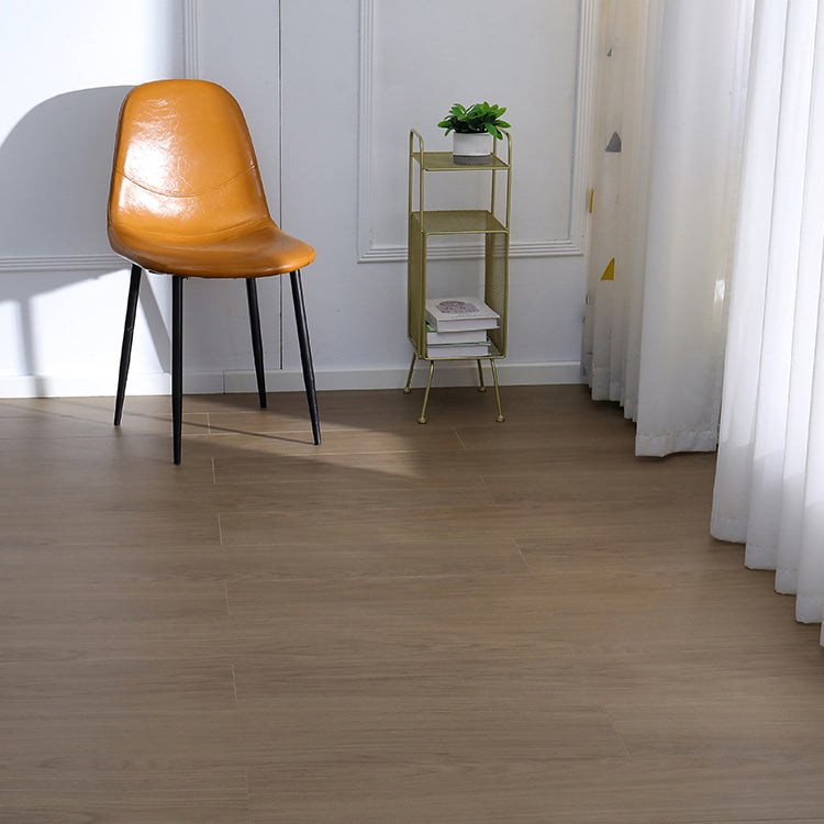 BowLift | Contemporary Laminate Floor Light Color Wood Laminate Floor