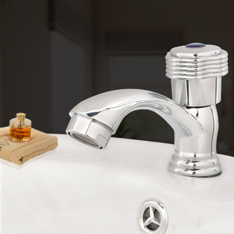 BowLift | Contemporary Water Tap Knob Handle Low Arc Zinc Faucet in Silver