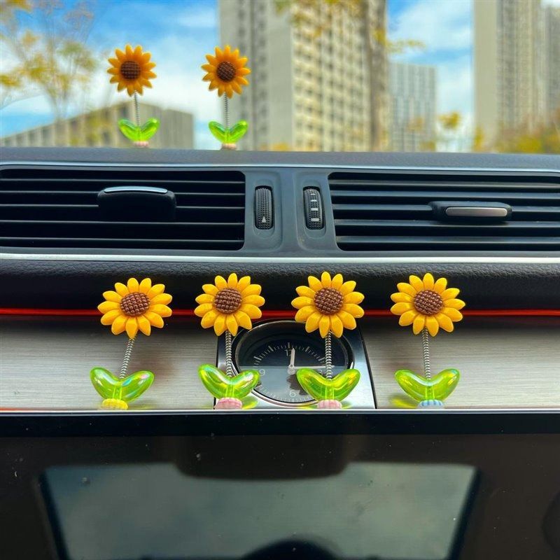 BowLift | Flower Ornaments in the car