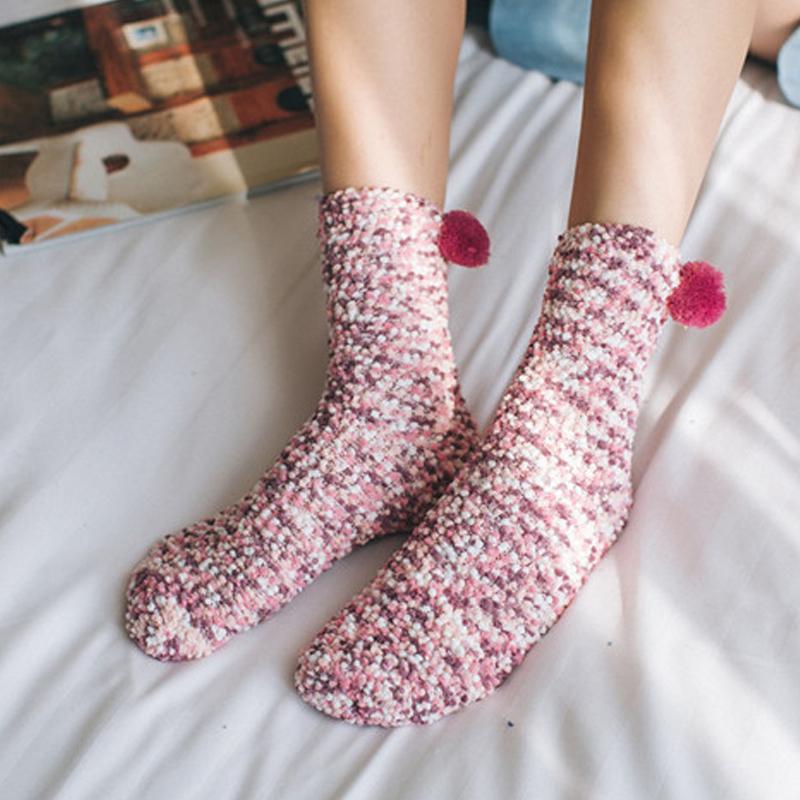 BowLift | Pom Pom Cupcake Socks