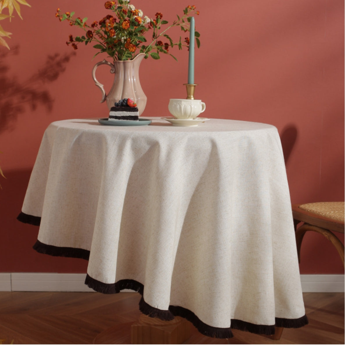 BowLift | Minimalist Linen Tassel Tablecloth Natural Style