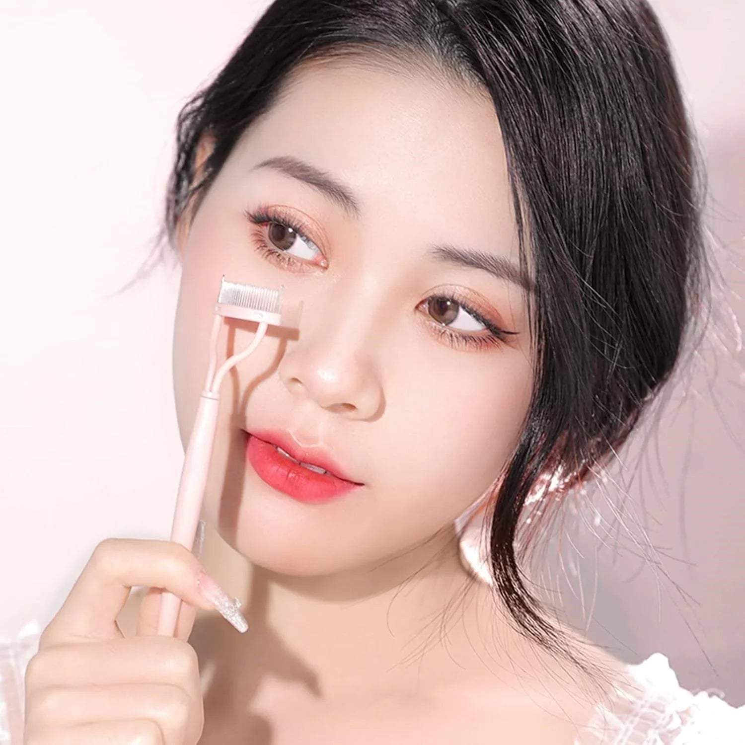 BowLift | Precision Eyelash Comb & Separator for Flawless Eyelashes