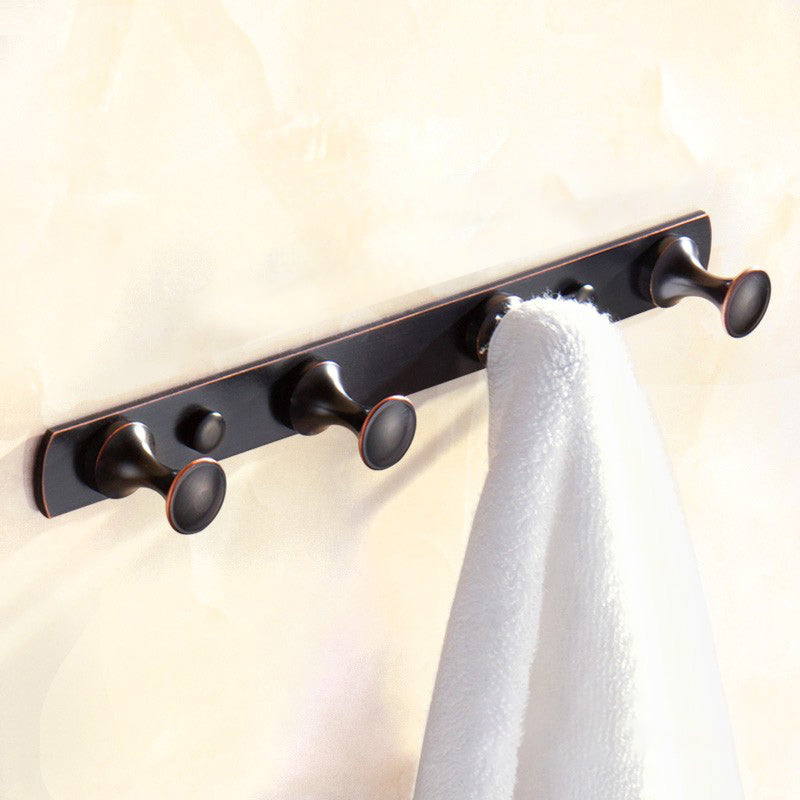 BowLift | 5-piece traditional bathroom accessory set brushed brass bathrobe hooks