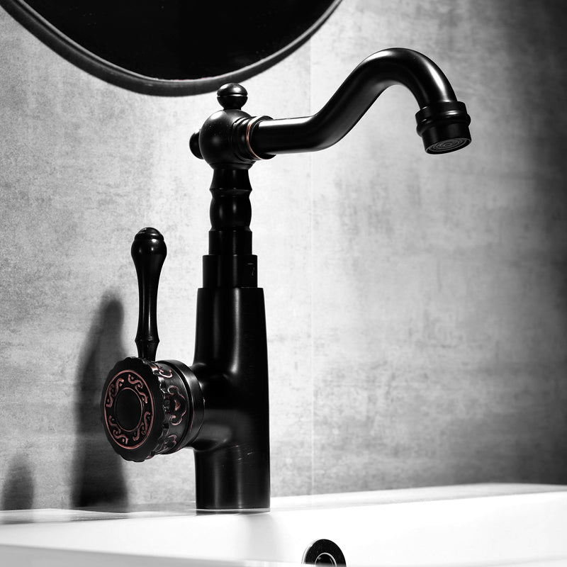 BowLift | Glam Style Sink Faucet with Swivable Spout and Lever Handle