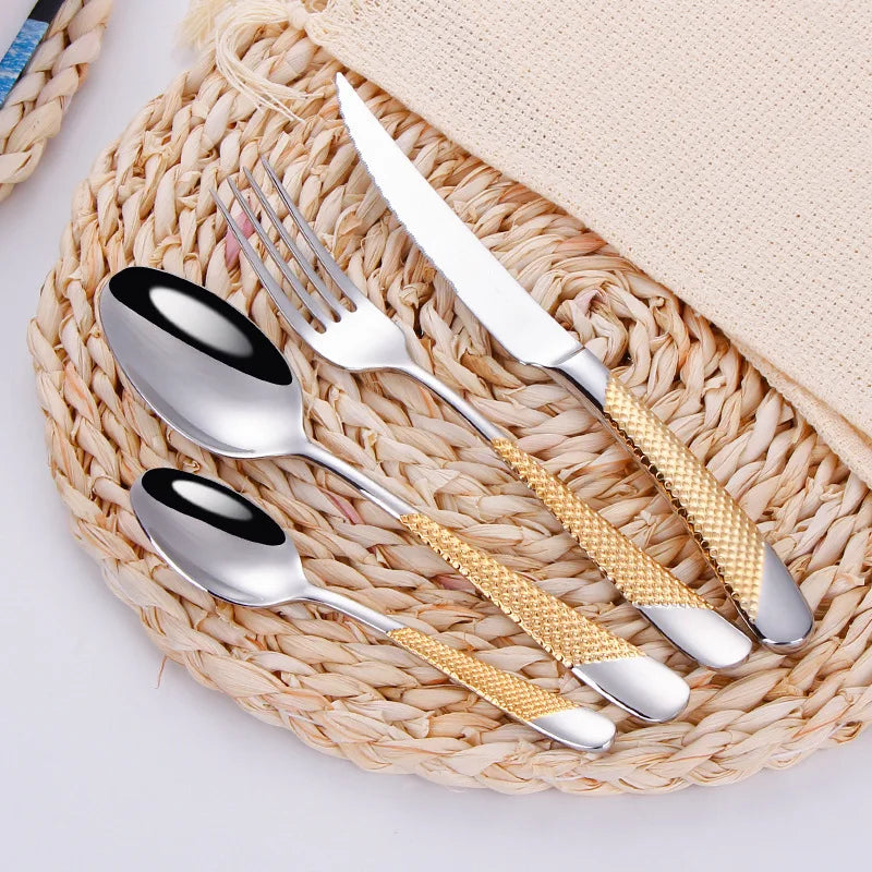 BowLift | Fashion Golden Dinnerware Set
