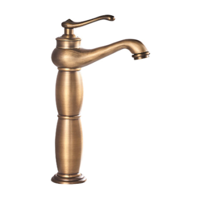 BowLift | Country House Wide Water Tap Sink Faucet with Lever Handle