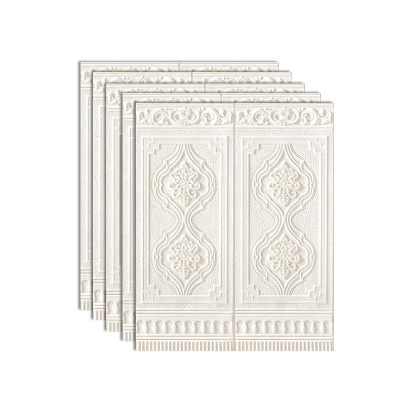 BowLift | Plastic wall cladding panels for peeling and attaching with waterproof wainscoting
