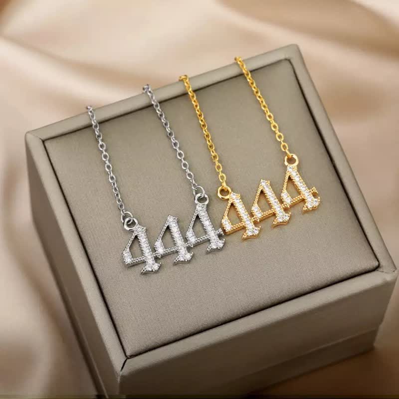 BowLift | Zirconia English Numbers Necklace – Seraphina