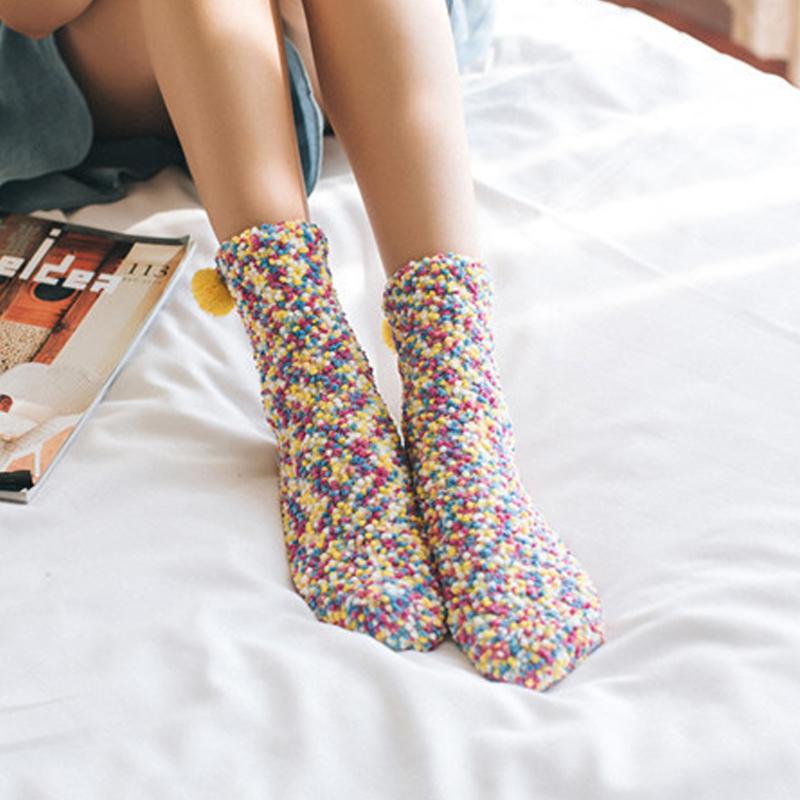 BowLift | Pom Pom Cupcake Socks
