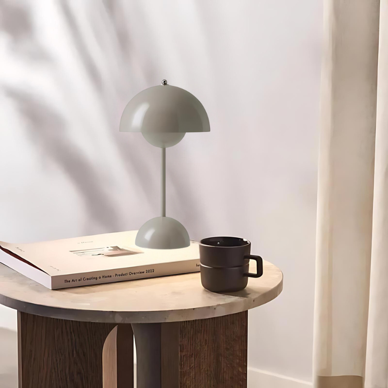 BowLift | Modern table lamp in mushroom design with touch control