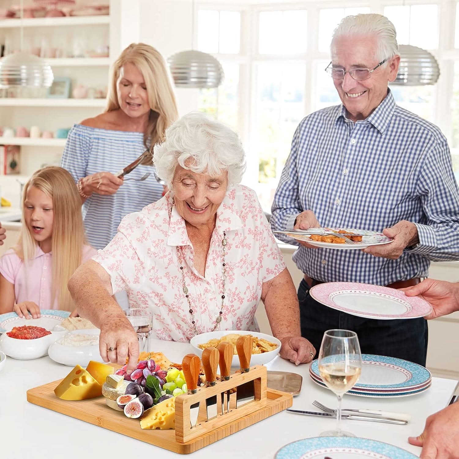 BowLift | CheeseLux – Premium Bamboo Cheese Board Set