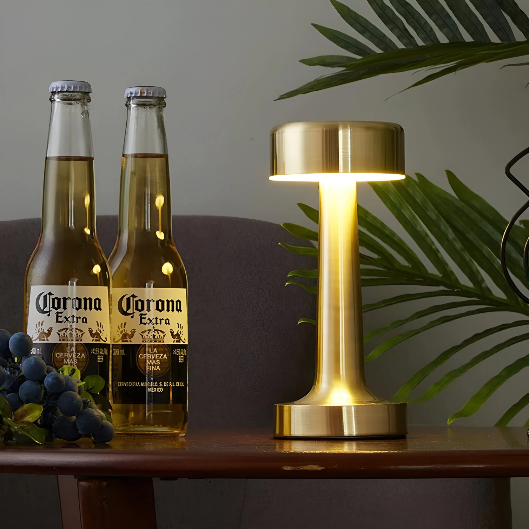 GlowSphere – Rechargeable LED Table Lamp