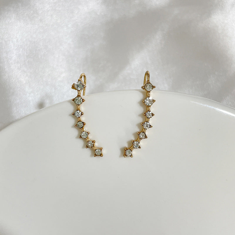 BowLift | Seven Star Diamond Stud Earrings
