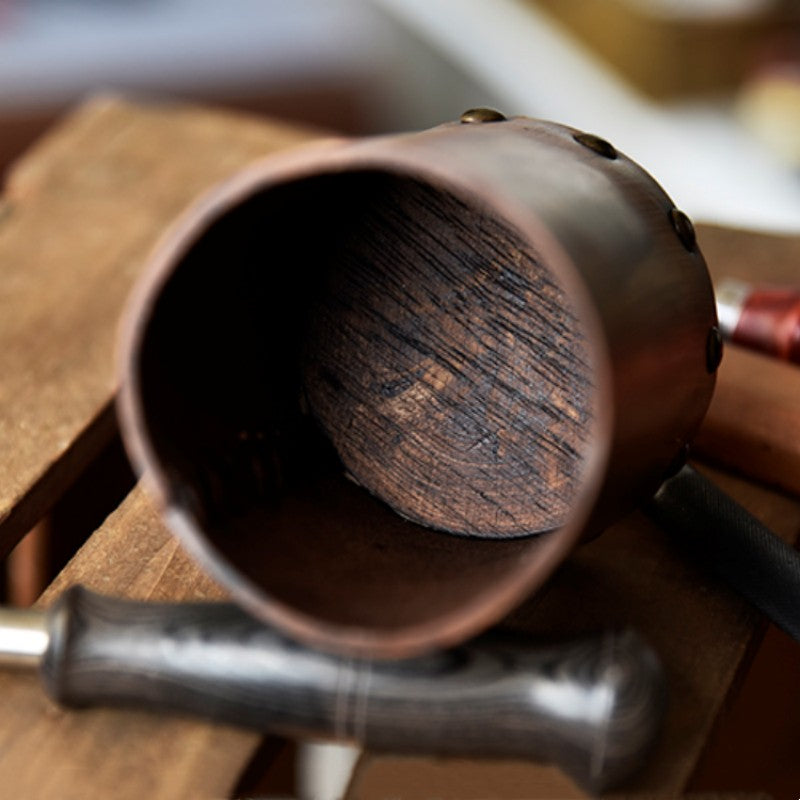 BowLift | Handcrafted Vegetable Tanned Leather Pen Holder Desktop Ornament