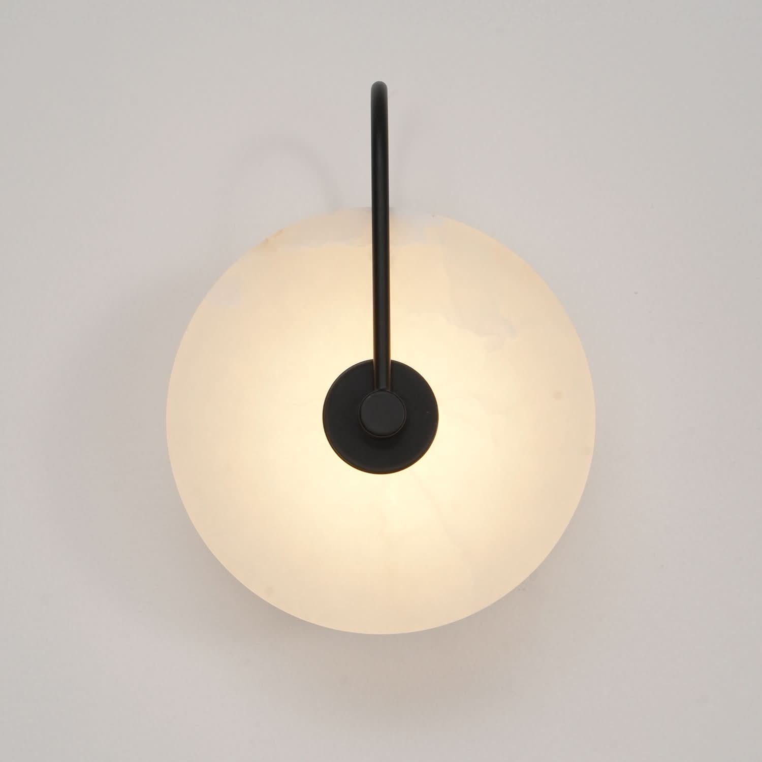 BowLift | Alabaster LED Wall Lamp – Modern Ambient Lighting