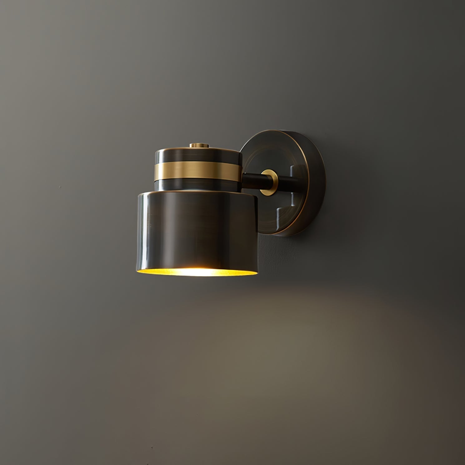 BowLift | ShadowGlow - Glossy Wall Sconce