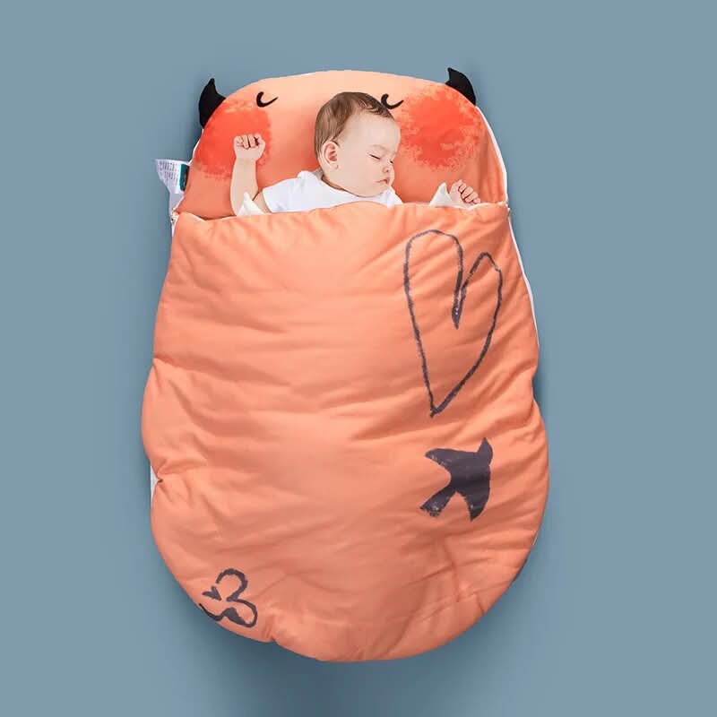 BowLift | Fluffy Sleeping Bag for Babies with All-Around Warmth