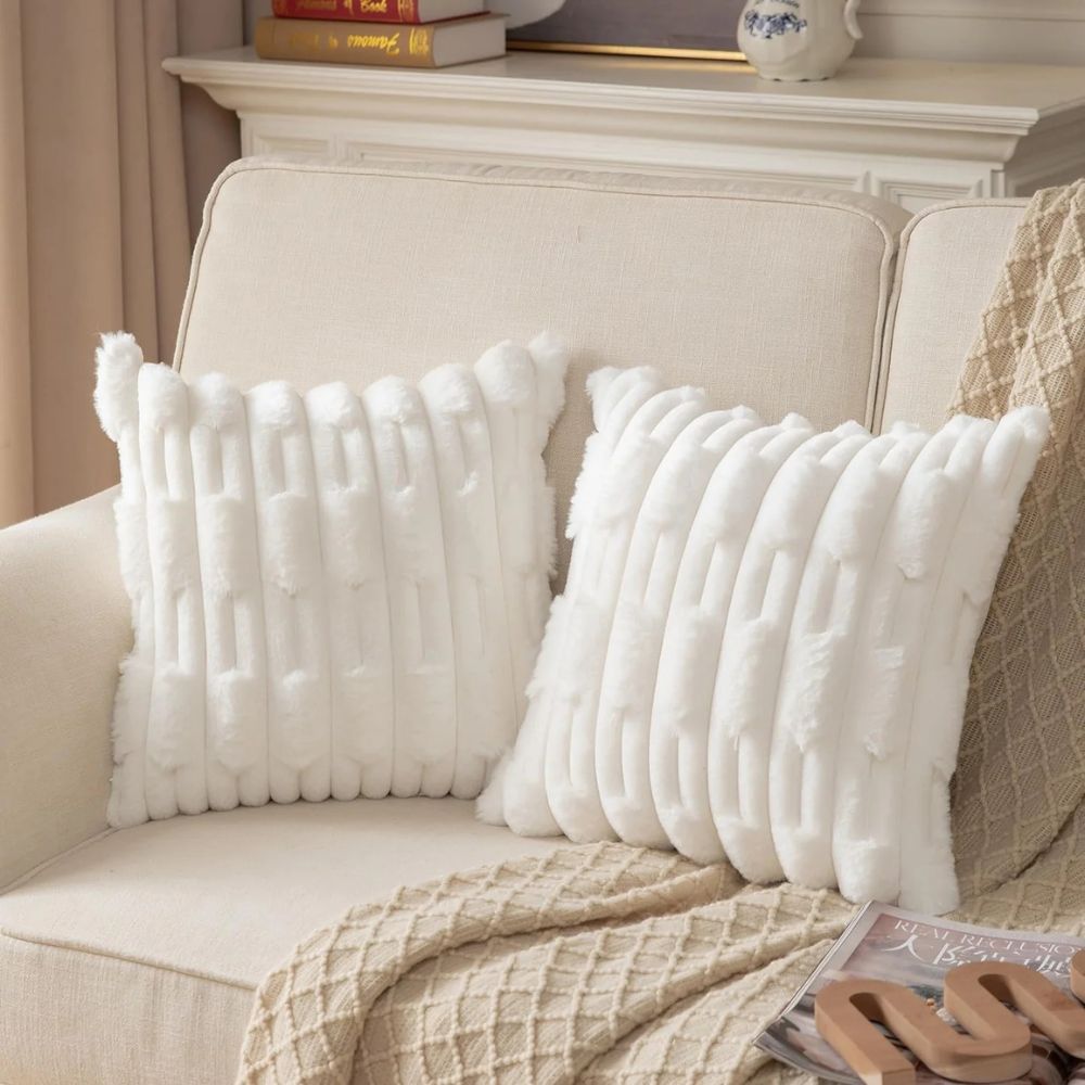 BowLift | Calm Weave Plush Cushion Cover