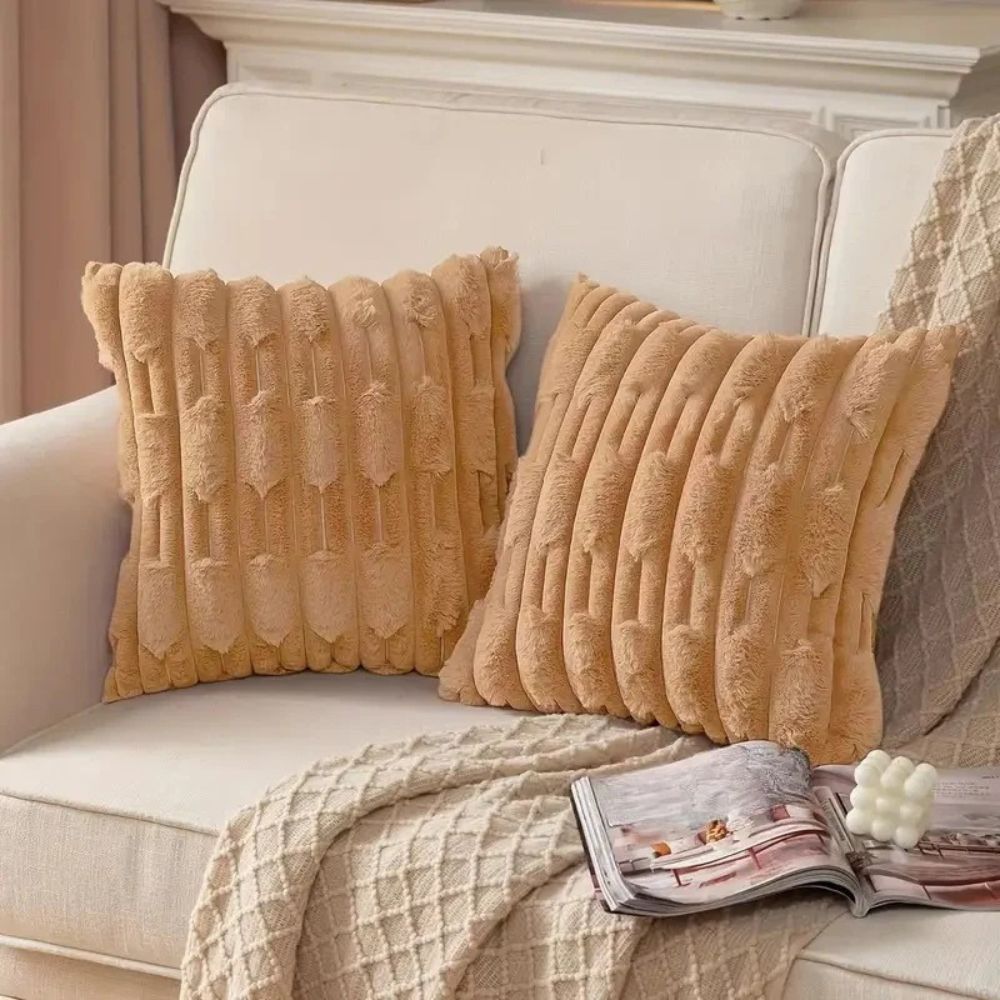 BowLift | Calm Weave Plush Cushion Cover