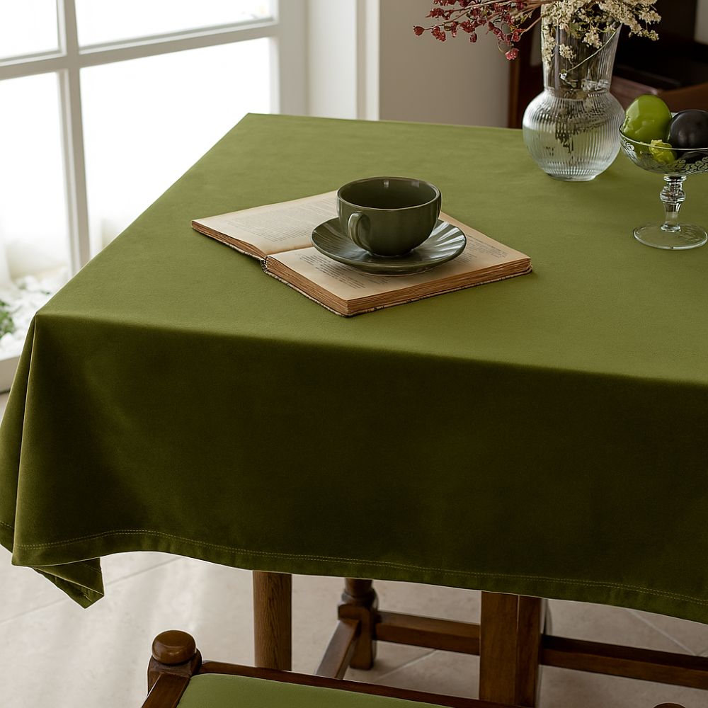 BowLift | Château Olive Velvet Tablecloth