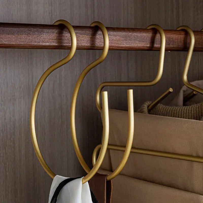 BowLift | HangStruct – S-shaped metal hangers (set of 5) for space saving