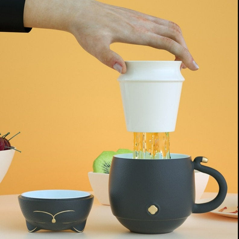 BowLift | Cute cat tea cup made of ceramic with strainer
