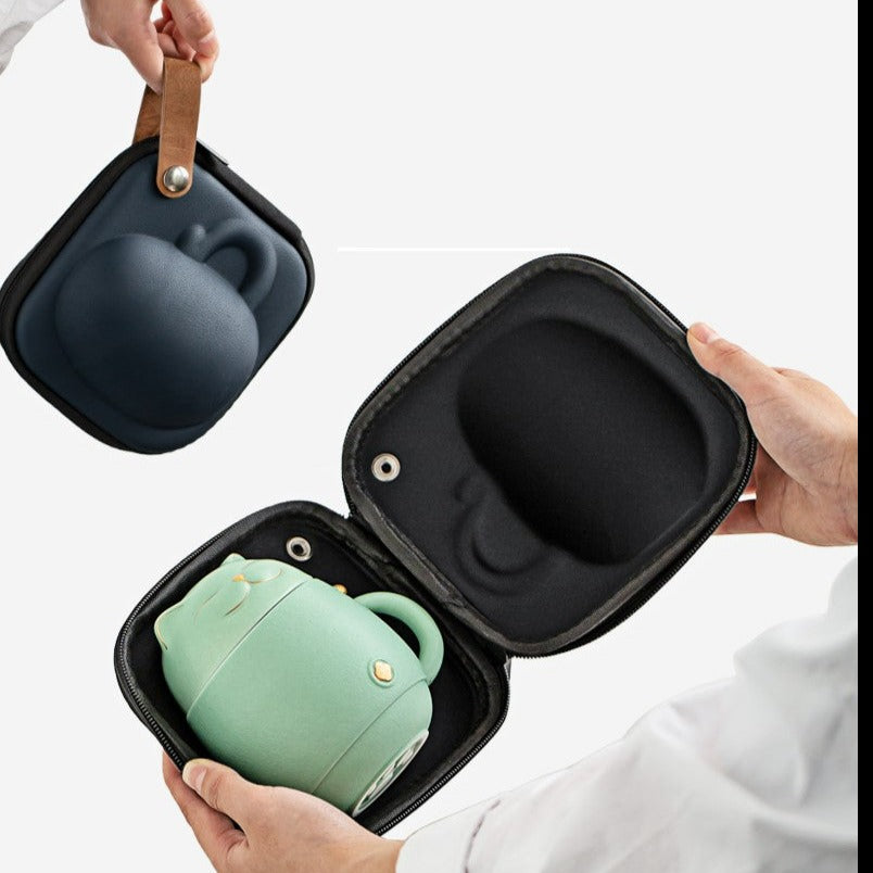 BowLift | Cute cat tea cup made of ceramic with strainer