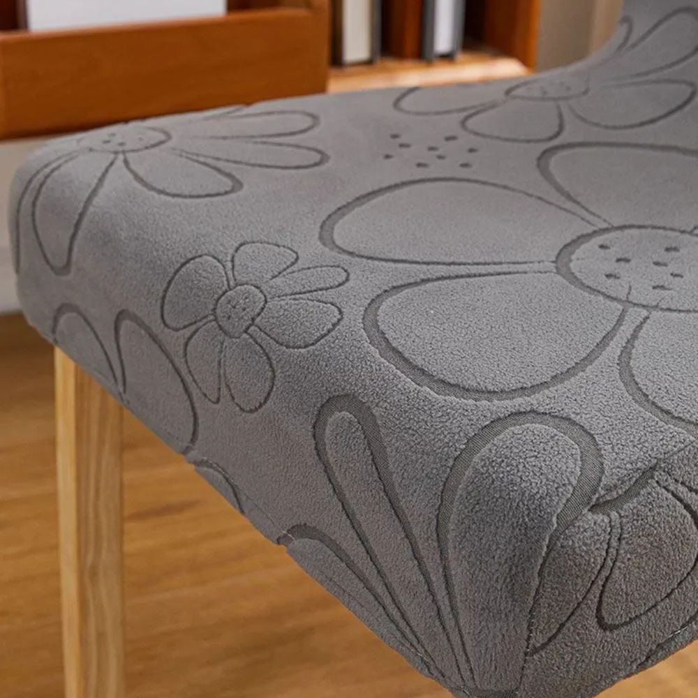BowLift | Daisy Stretch Dining Chair Cover