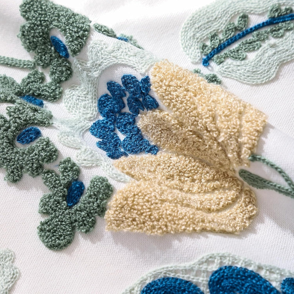 BowLift | Denza Farmhouse Floral Tufted Cushion Cover