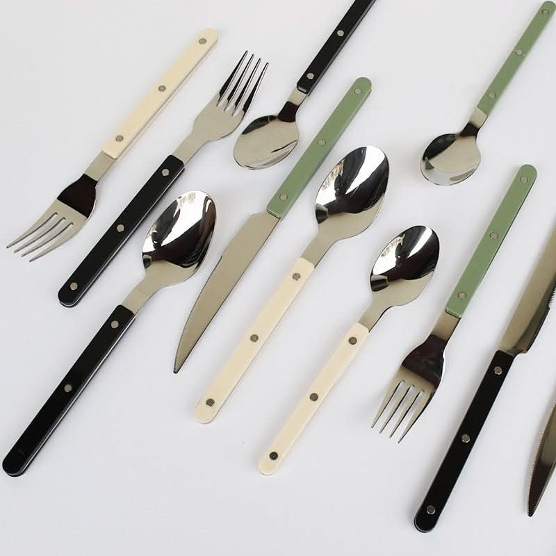 BowLift | 4-Piece Stainless Steel Flatware Set with Engraved Design