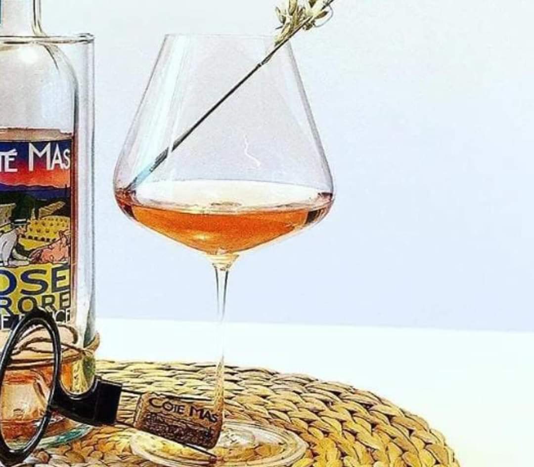 BowLift | 6 piece light bulb wine glasses