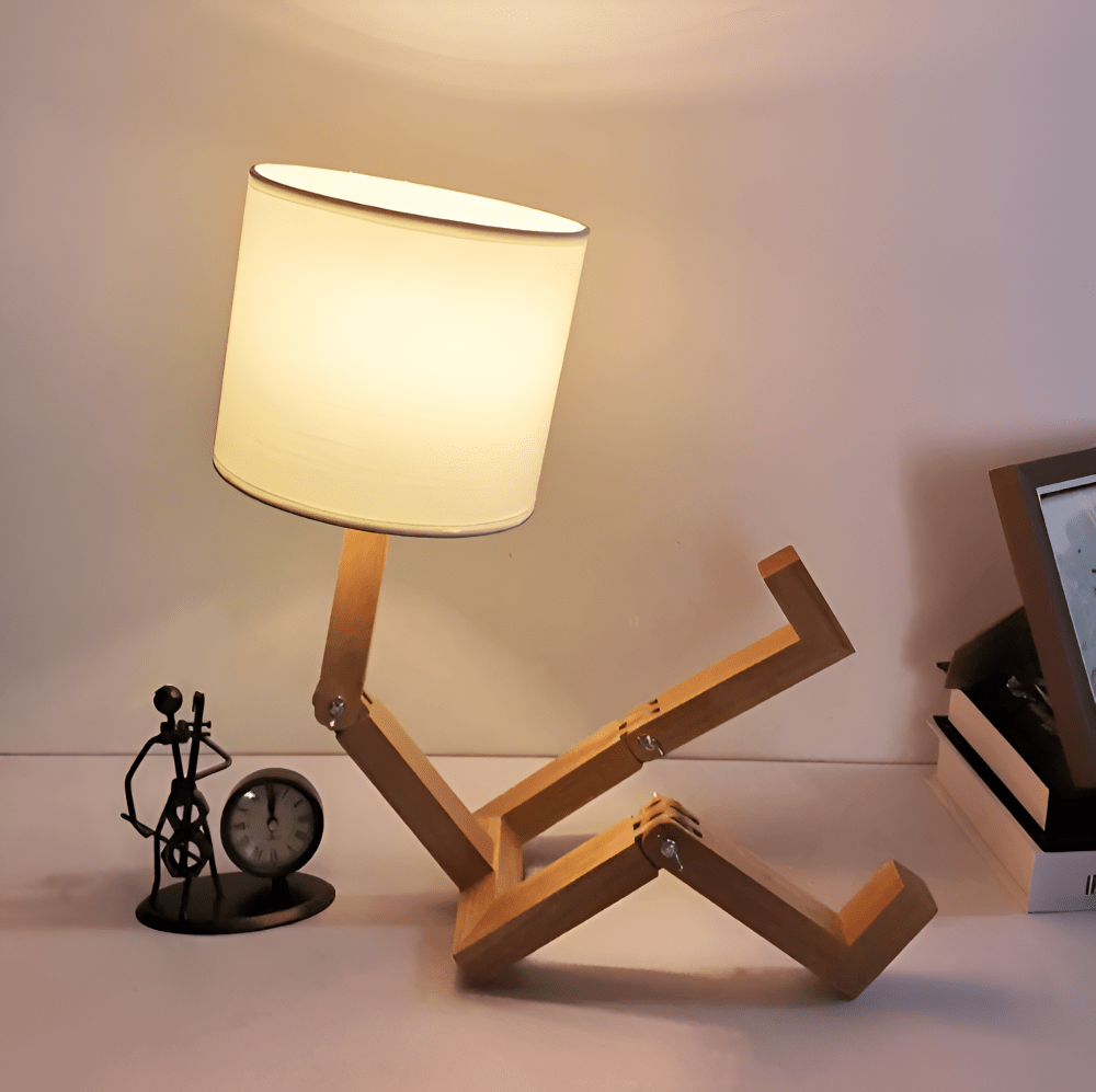 BowLift | Adjustable wooden lamp in robot design for reading & working light