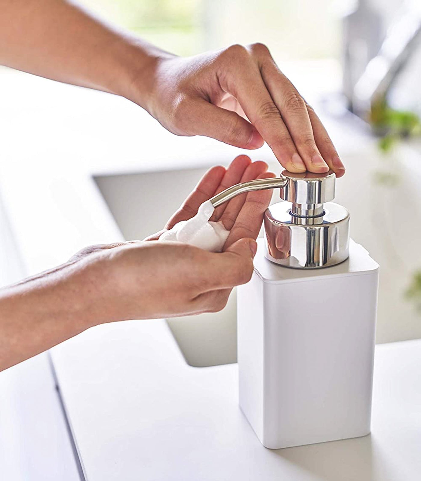 BowLift | Foam Soap Dispenser