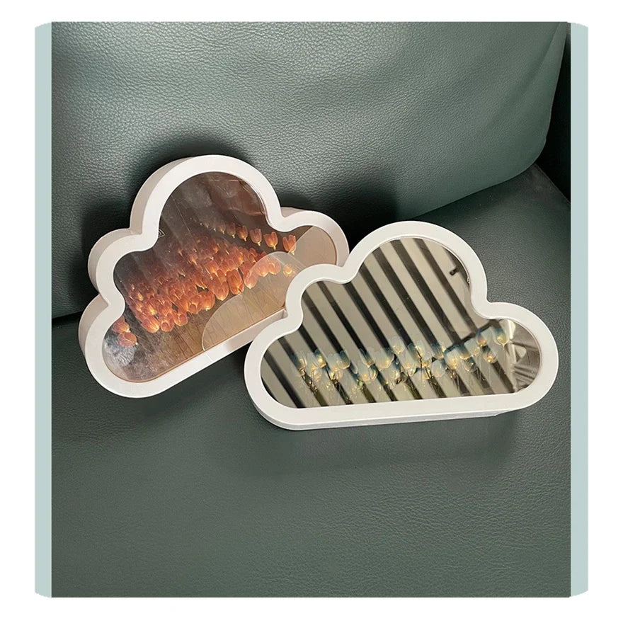 BowLift | Infinite Tulip Lamp