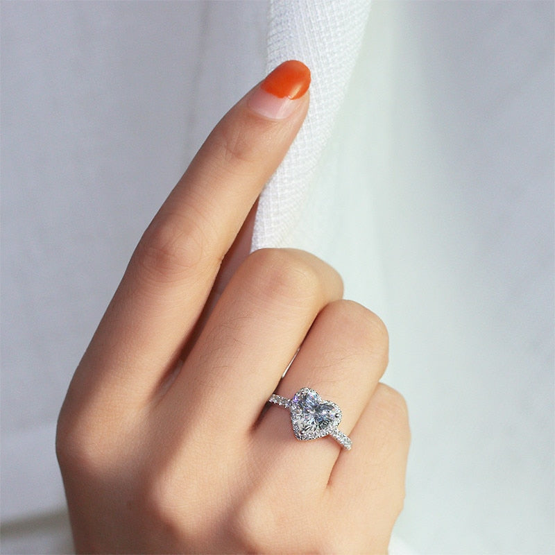 BowLift | CrystalLove™ Brilliant Romance Ring