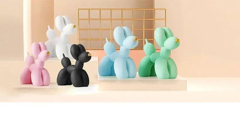 BowLift | PuffGlow - Golden Snout Balloon Sculpture