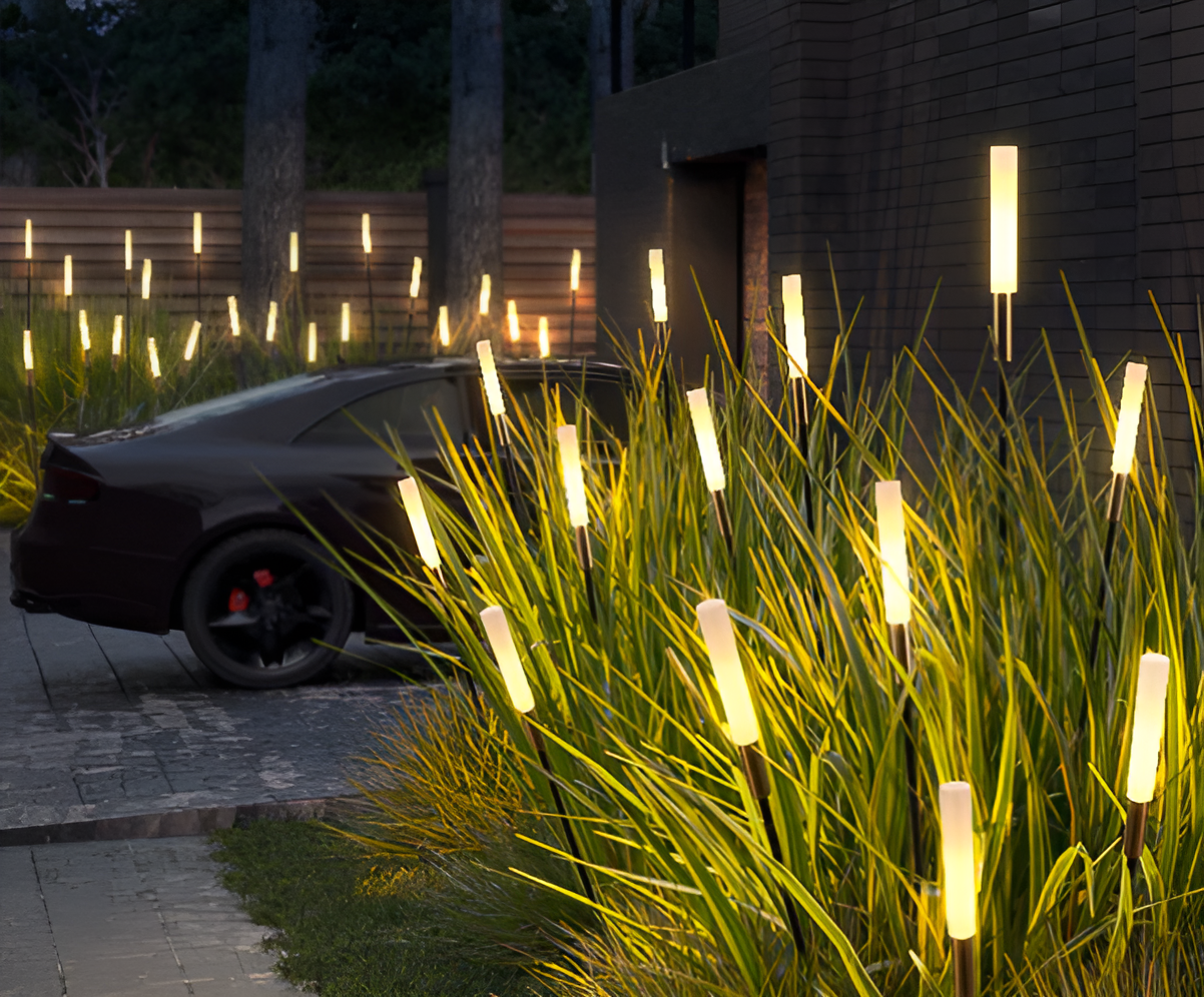 BowLift | Garduru Modern Solar Outdoor LED Lamps – Weather-Resistant Lighting