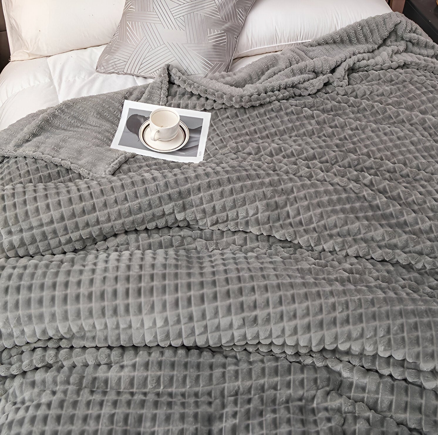 BowLift | EliteWave Plaid - Ultrafluffy structured coral fleece blanket