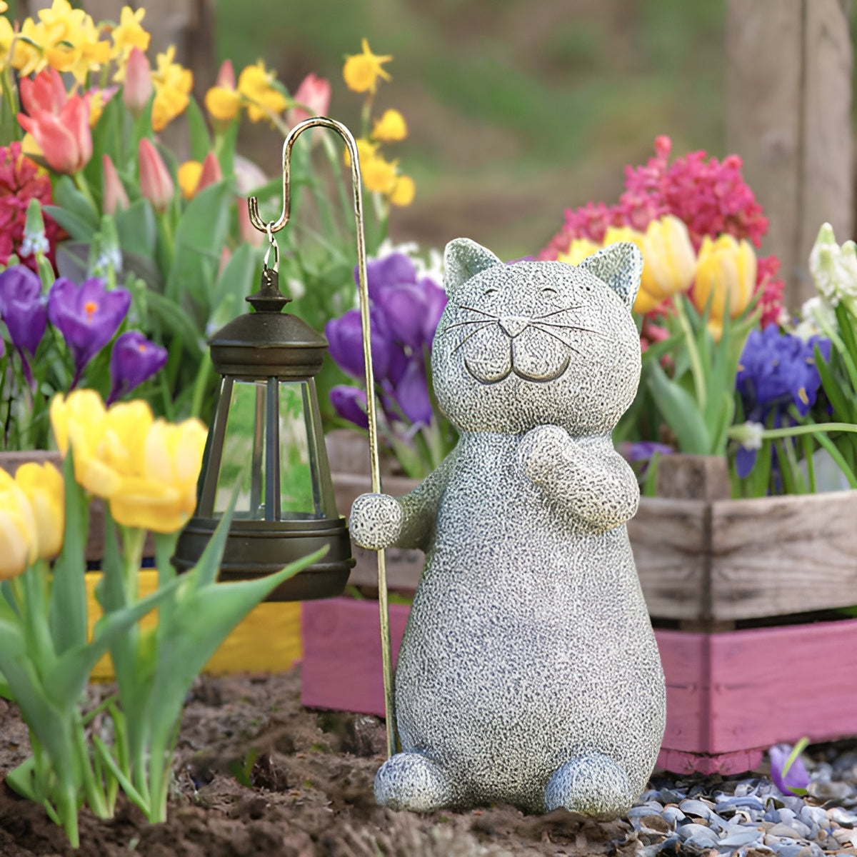 BowLift | Gleaming Kitty Solar Statue | Energy-efficient Garden Lighting